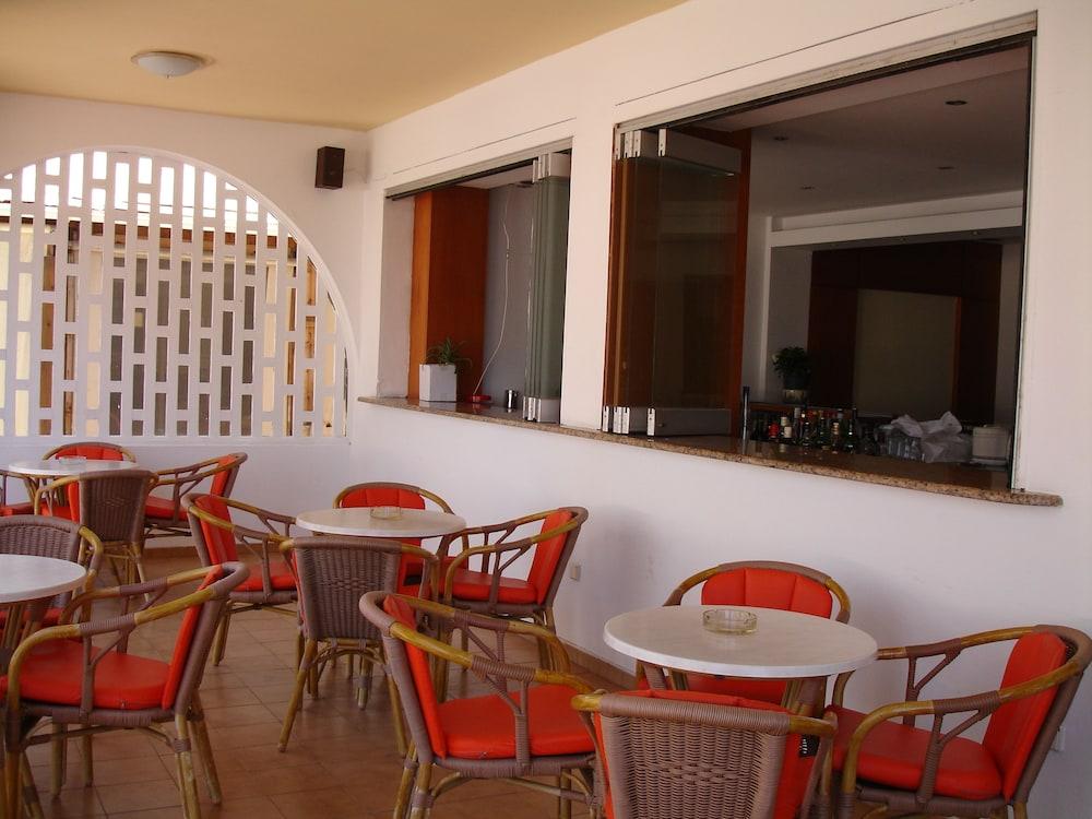 Hotel Africa Rhodes City