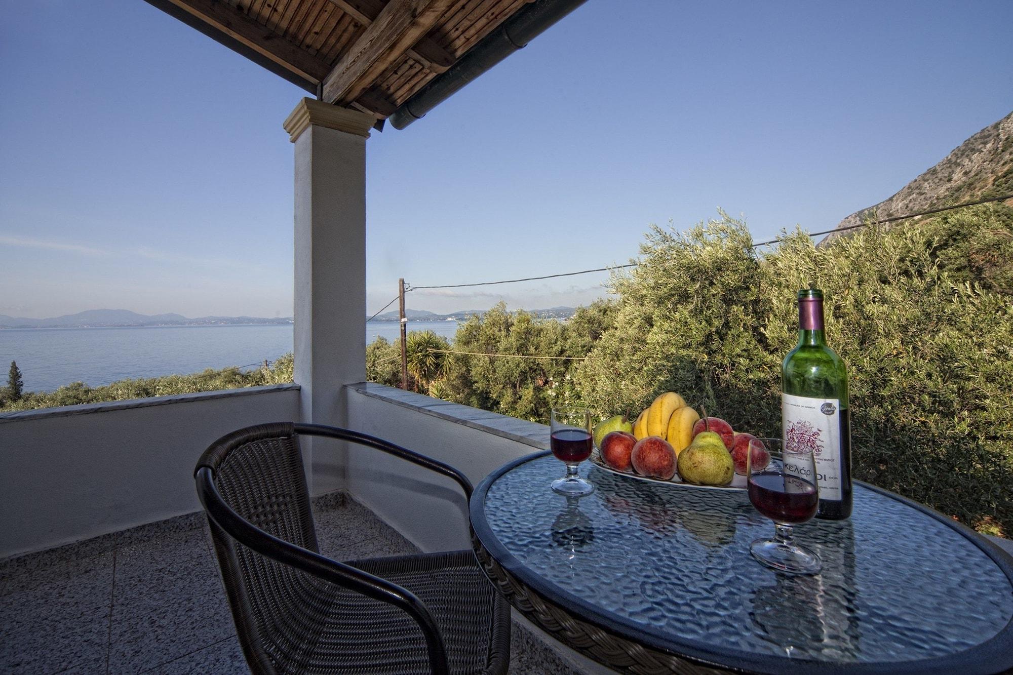 Aparthotel Crystal Blue Hotel, Corfu (city)