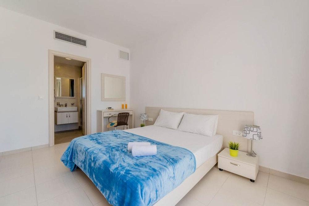 Hotel Eagles Nest 4*