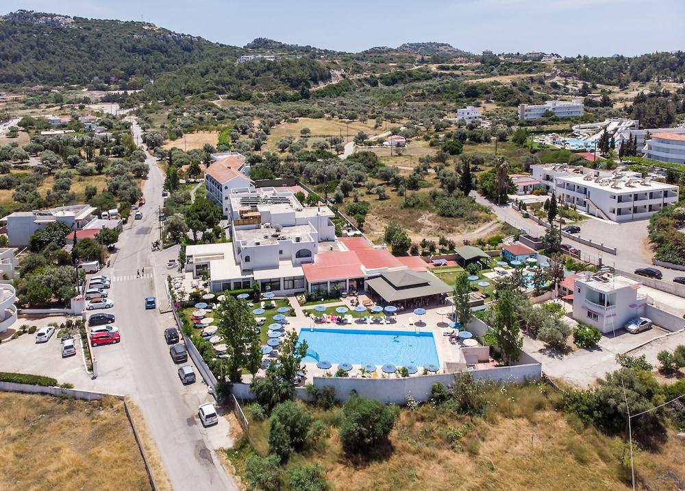 Lymberia Hotel