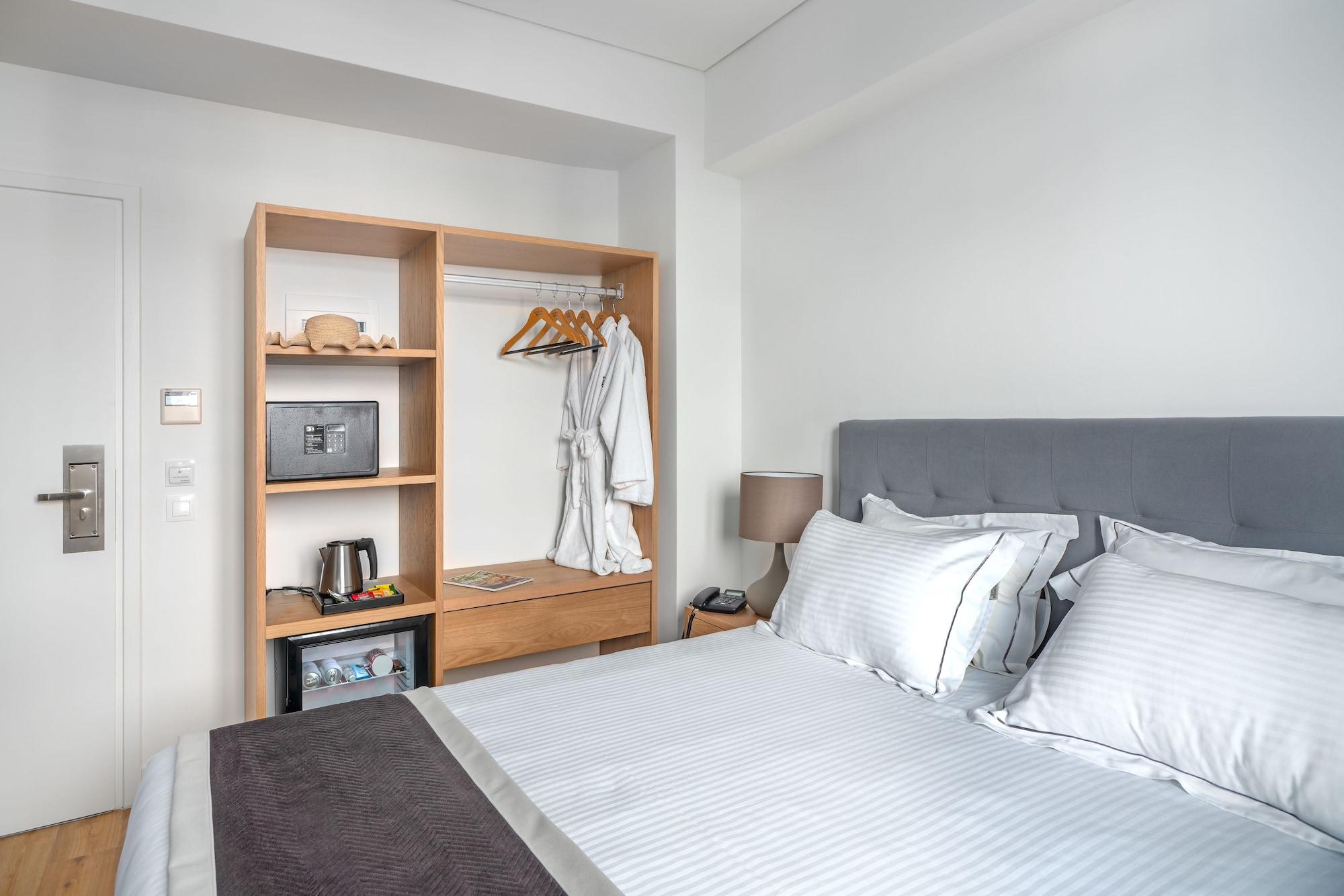 Riviera Hotel 5*