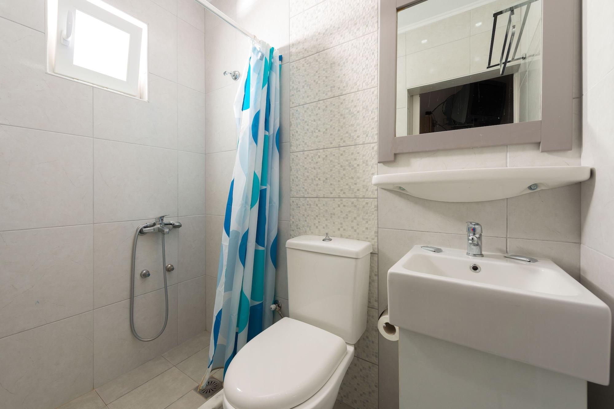 Hermes Apartment *
