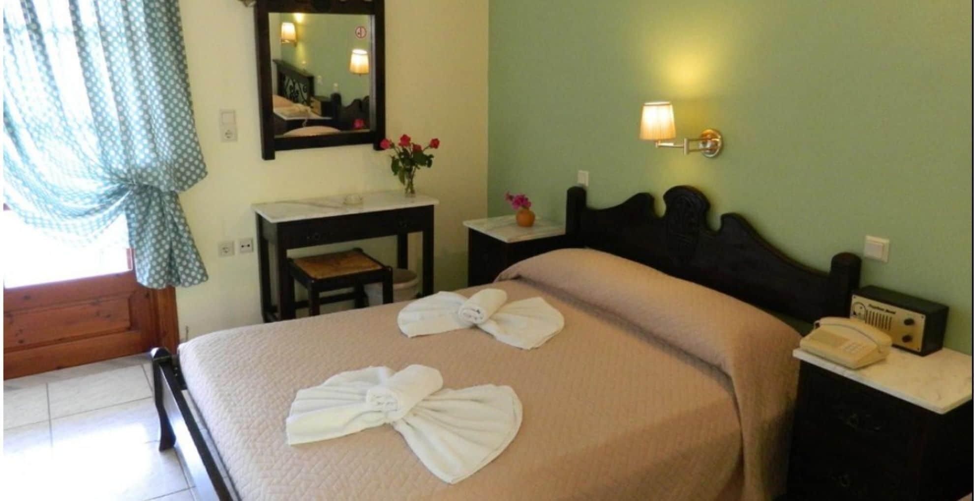 Daphne Hotel 3*