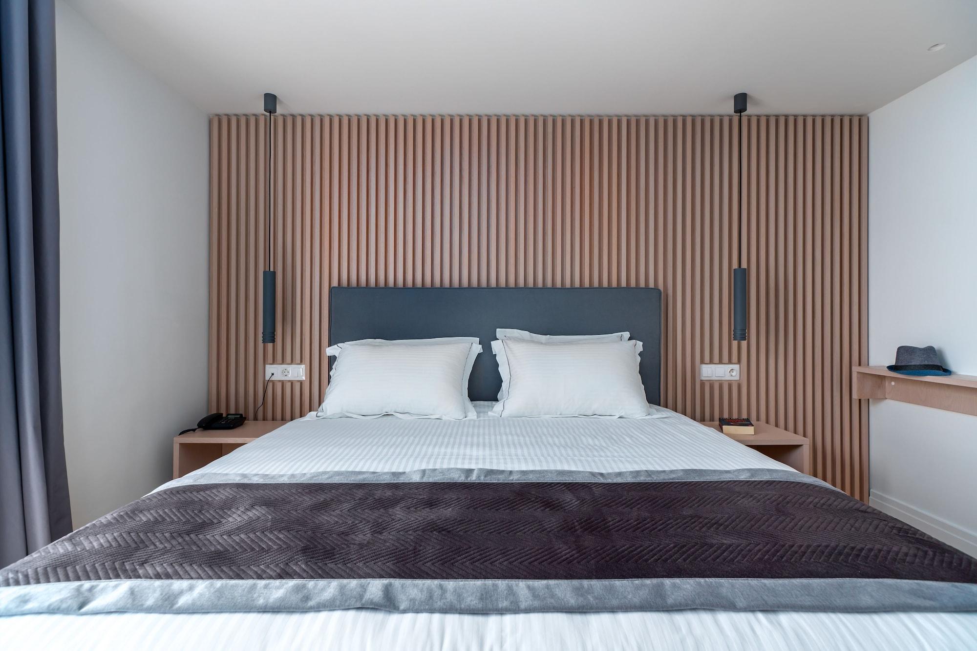 Riviera Hotel 5*