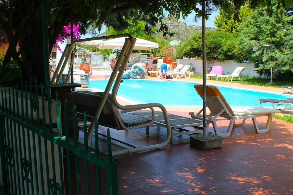 Hermes Apartment Faliraki