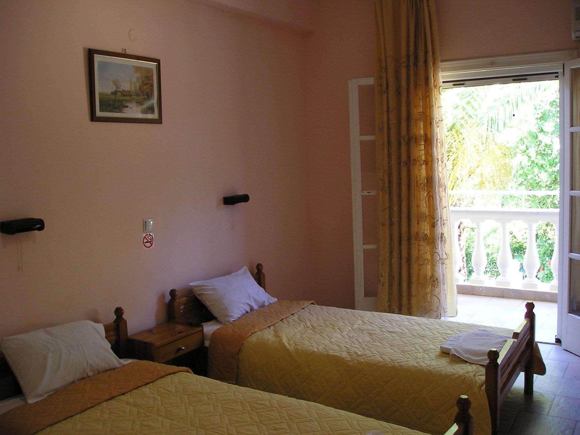 River & Aparthotel