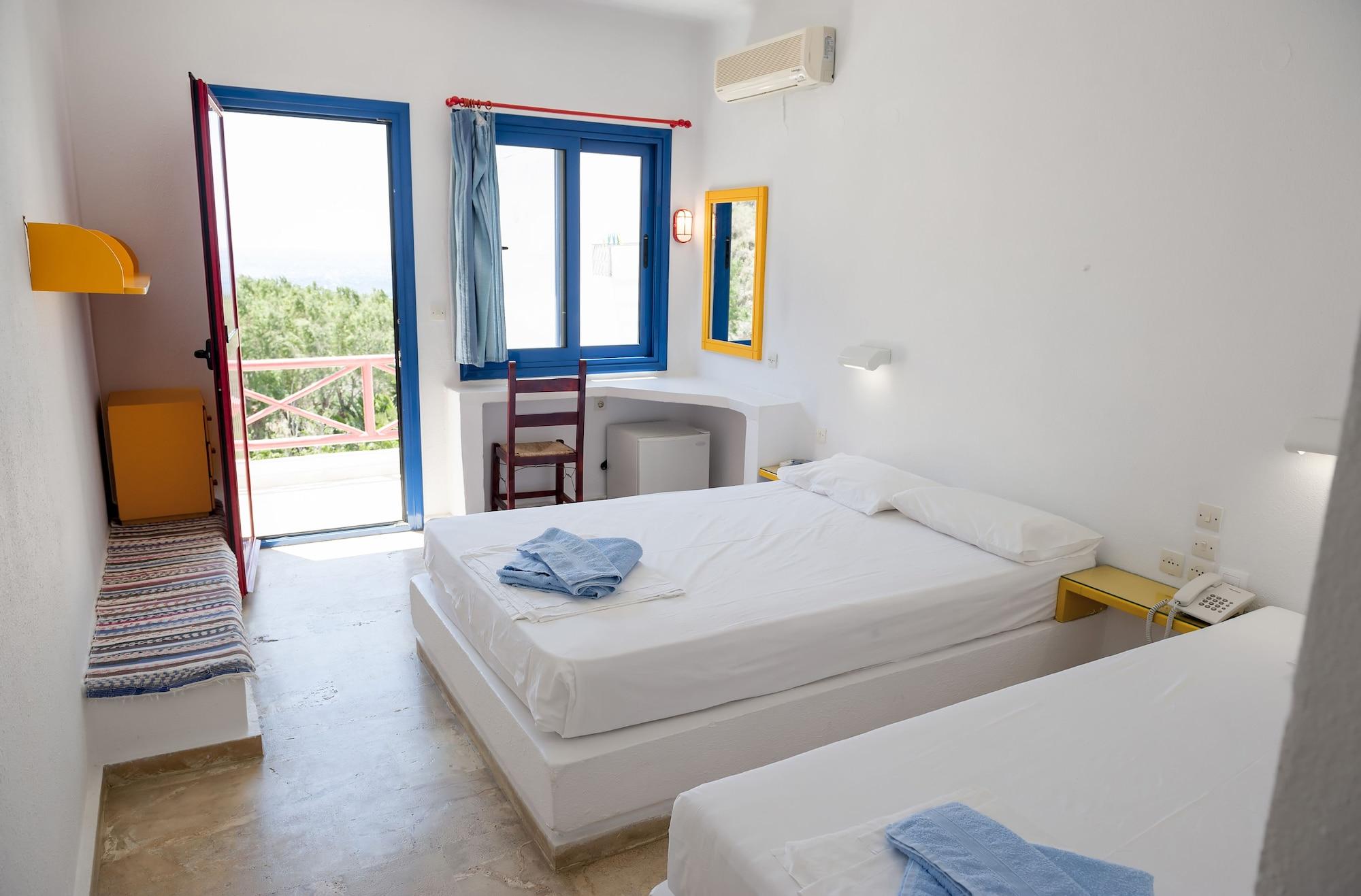Bay Hotel 2*