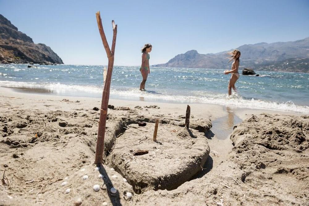Bay 2* Plakias