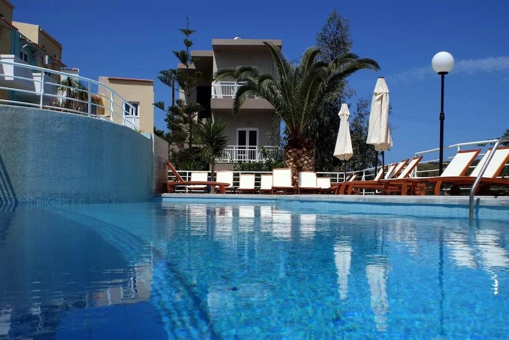 Hotel Pelagia Bay