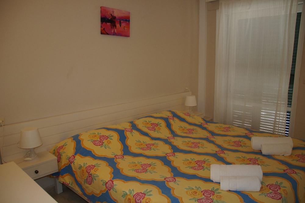 Apartment Akti Anastasia *