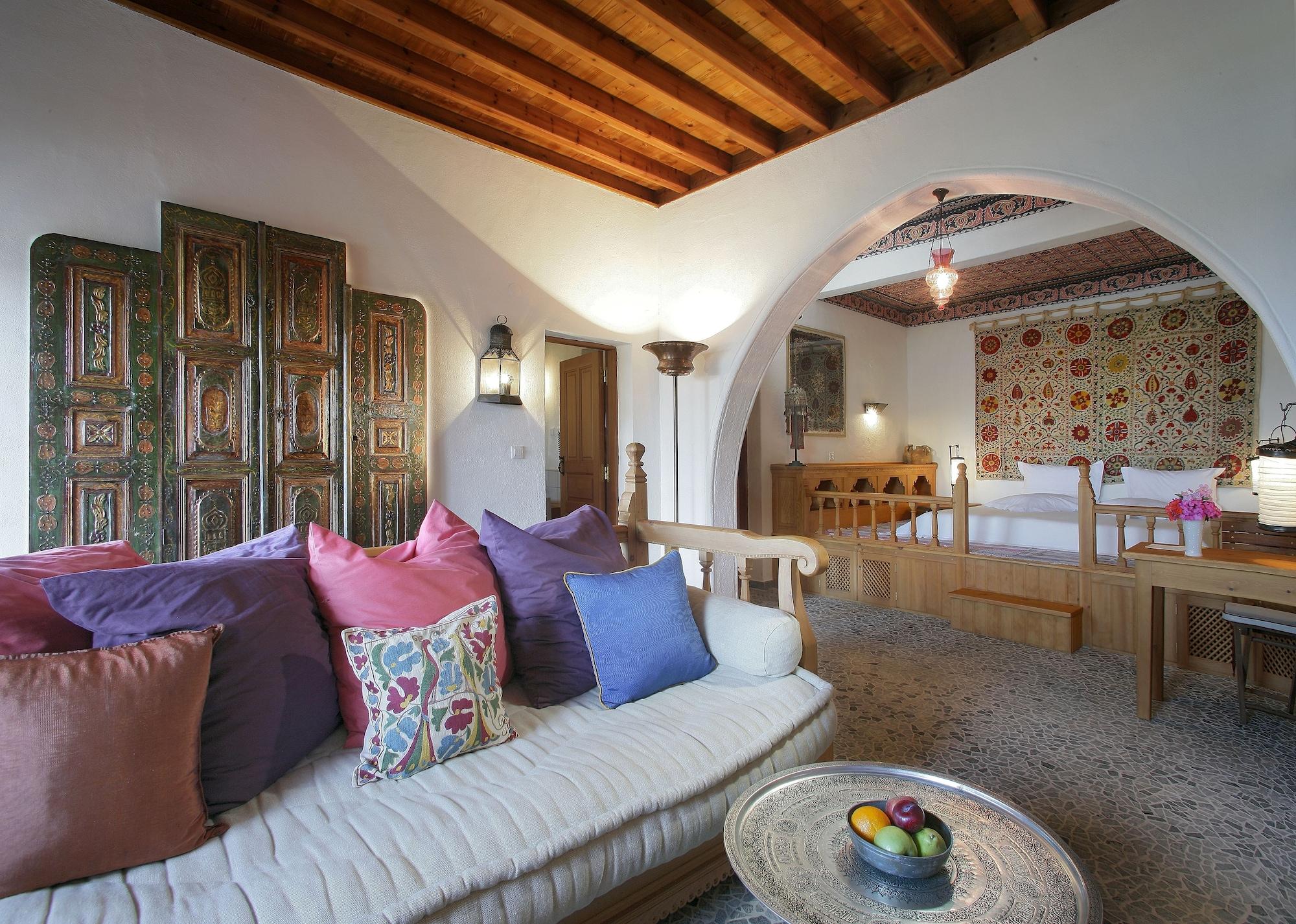 Melenos Art Boutique Hotel 5*