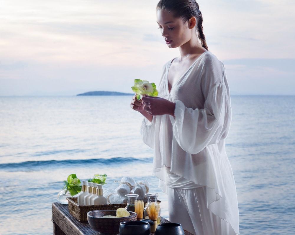 Divani Escape - Adults Only