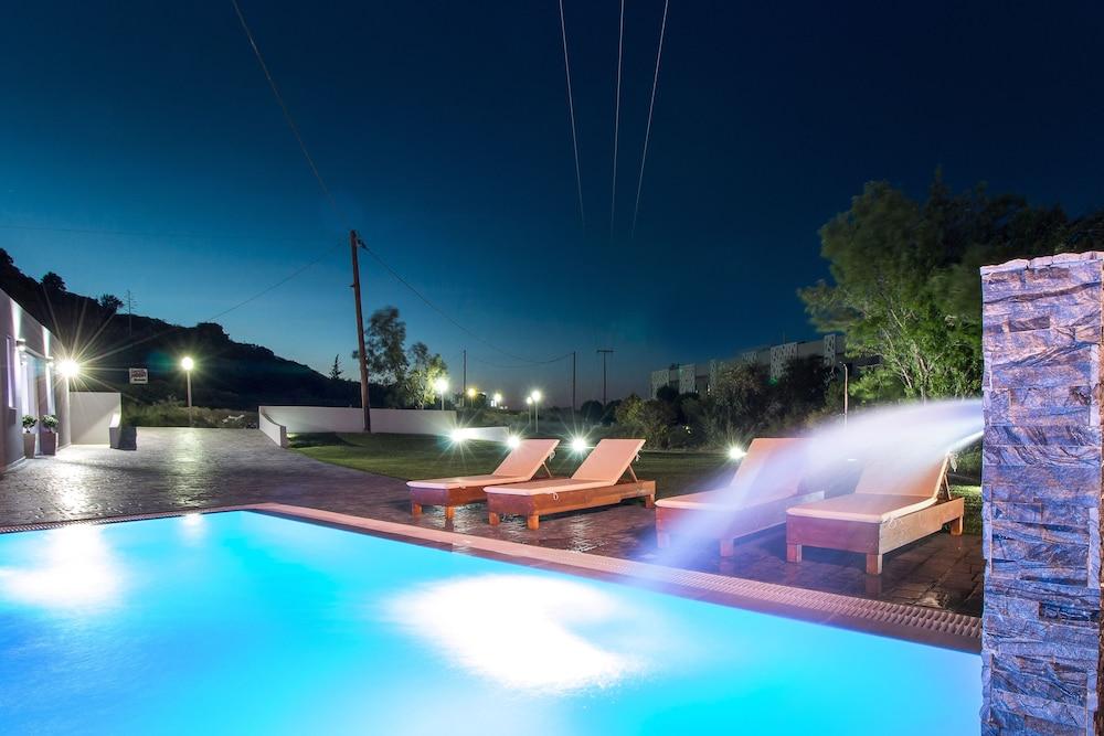 Essential Summer (adults Only)