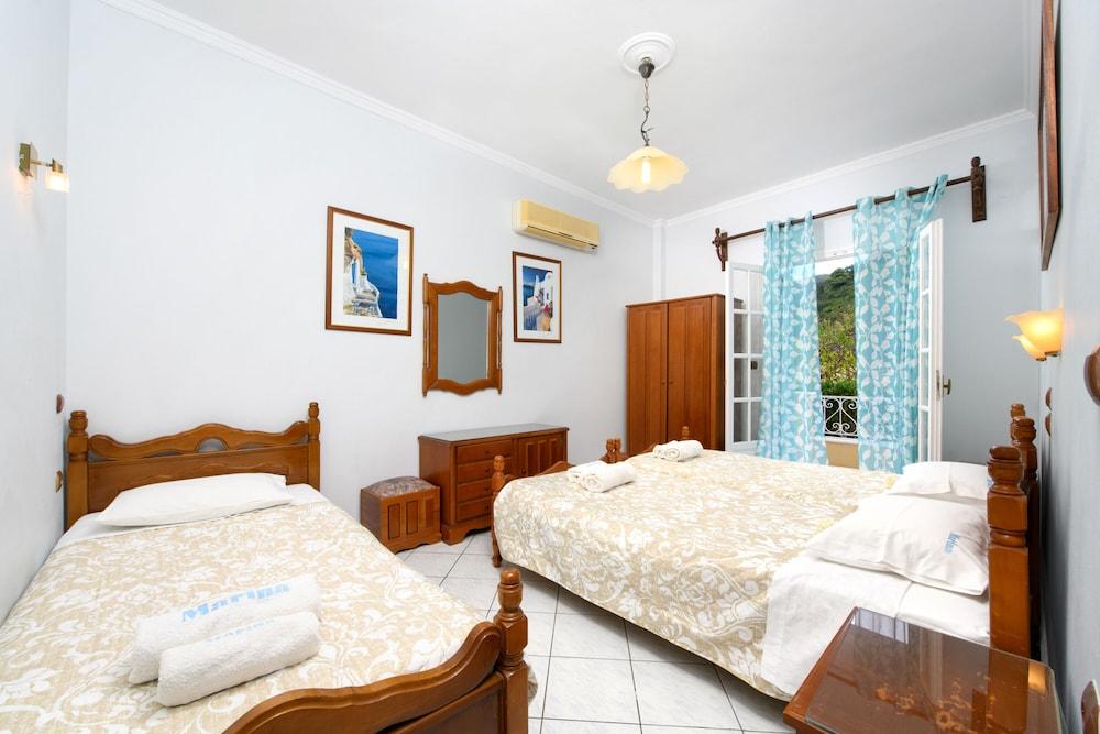 Marina Apartments, Agios Gordios Corfu Aparthotel
