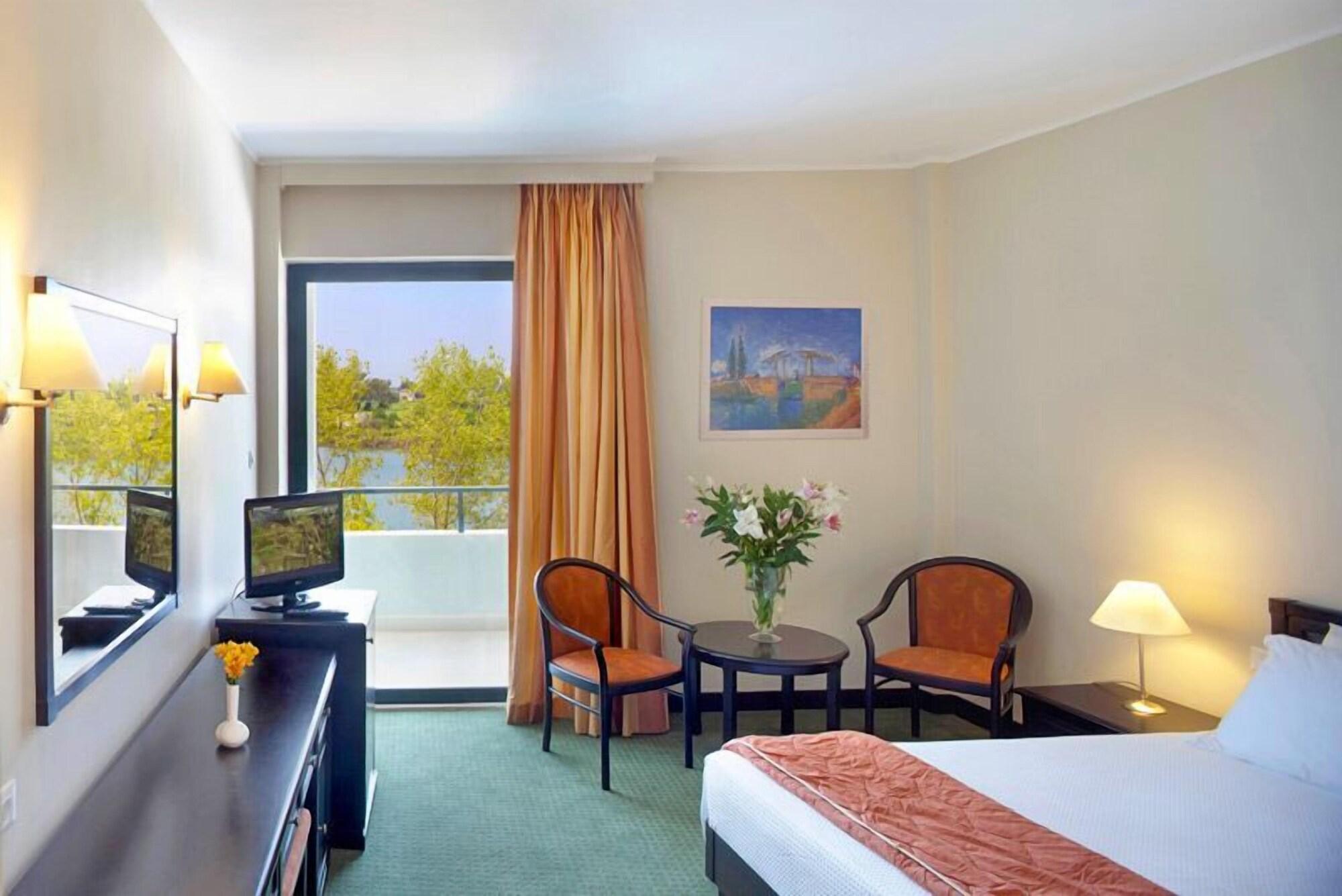 Margarona Royal Hotel 3*