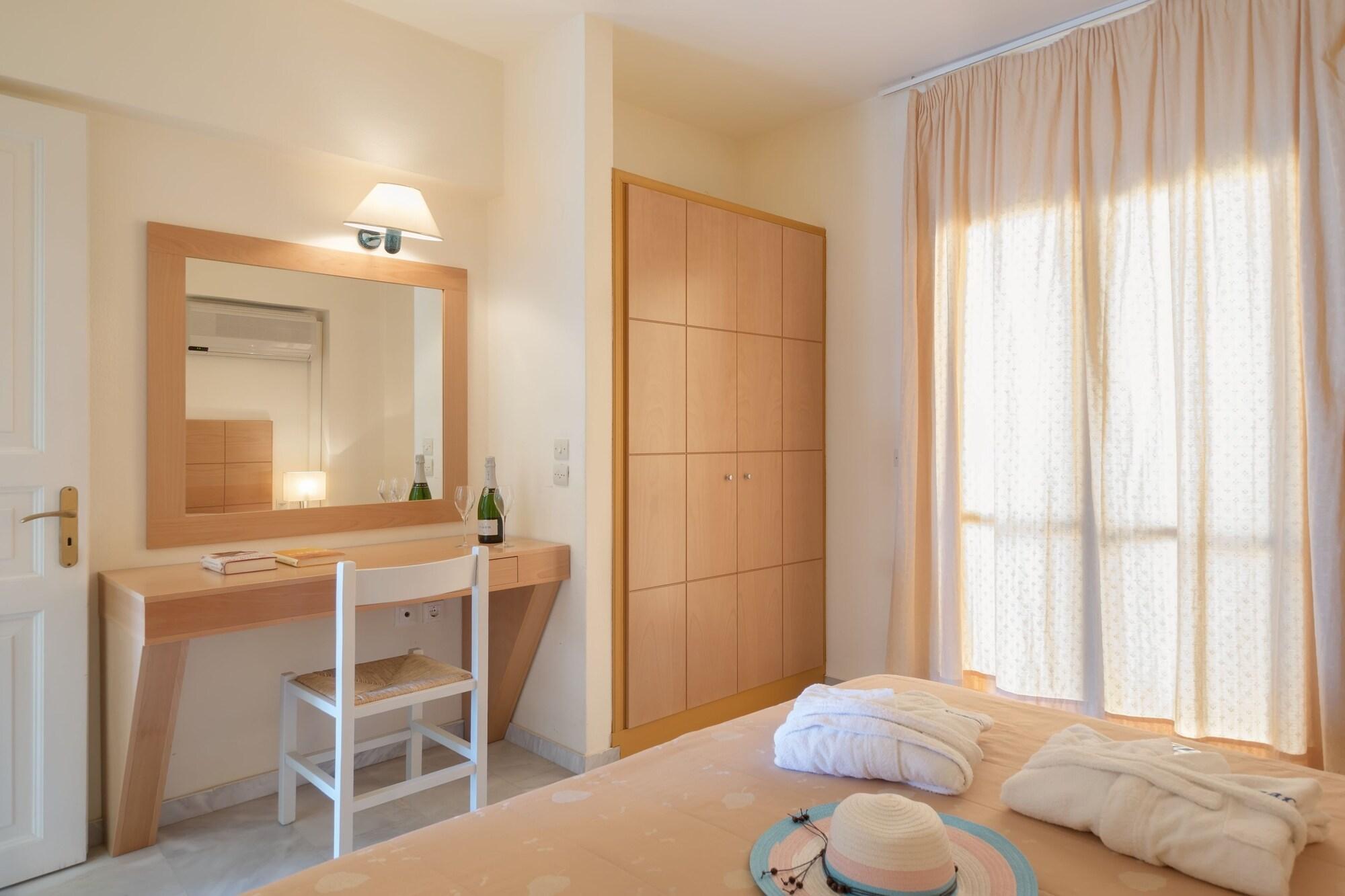 Mare Hotel Apartments Hotel 3*