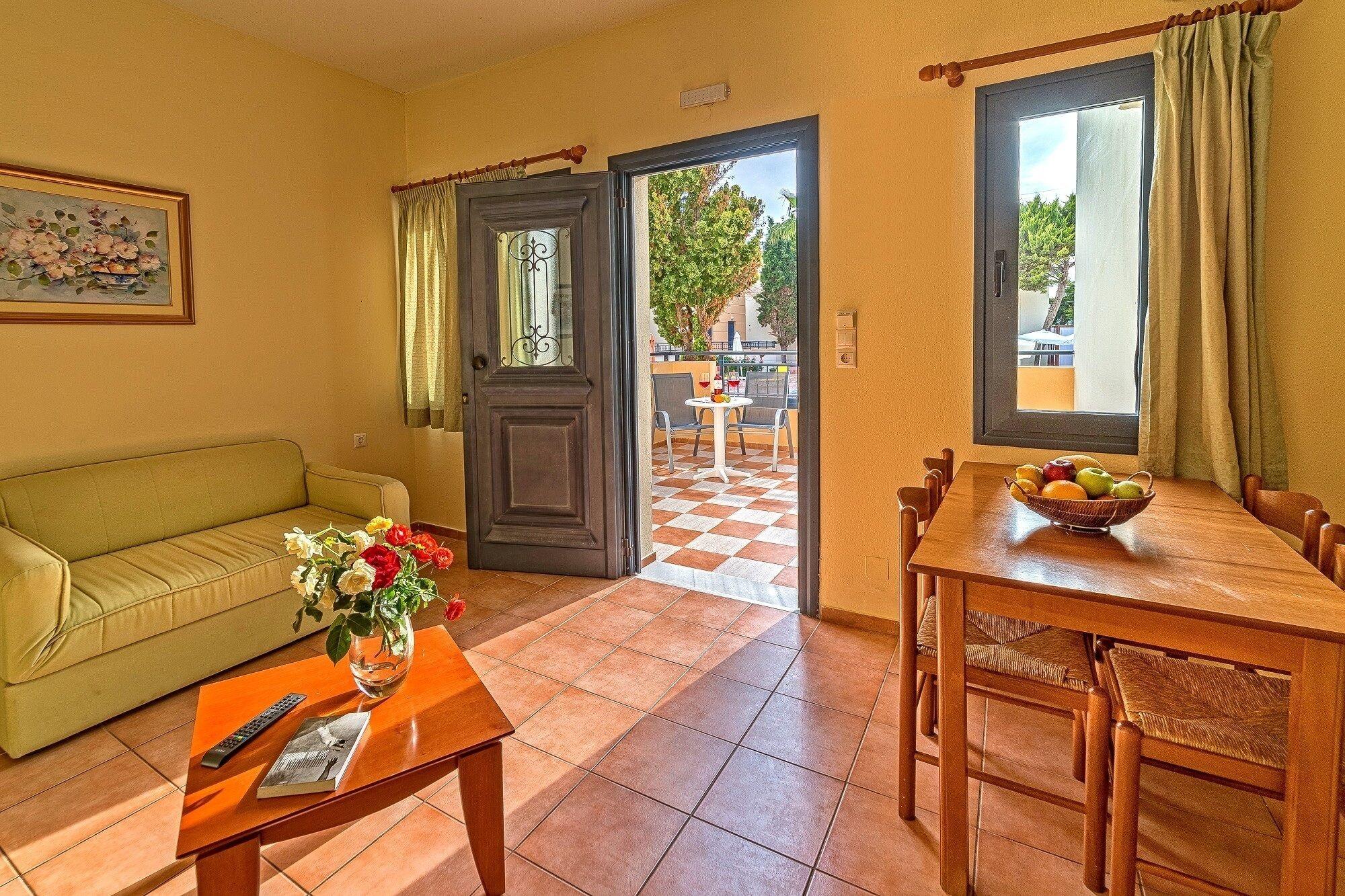 Blue Aegean & Aparthotel 4*