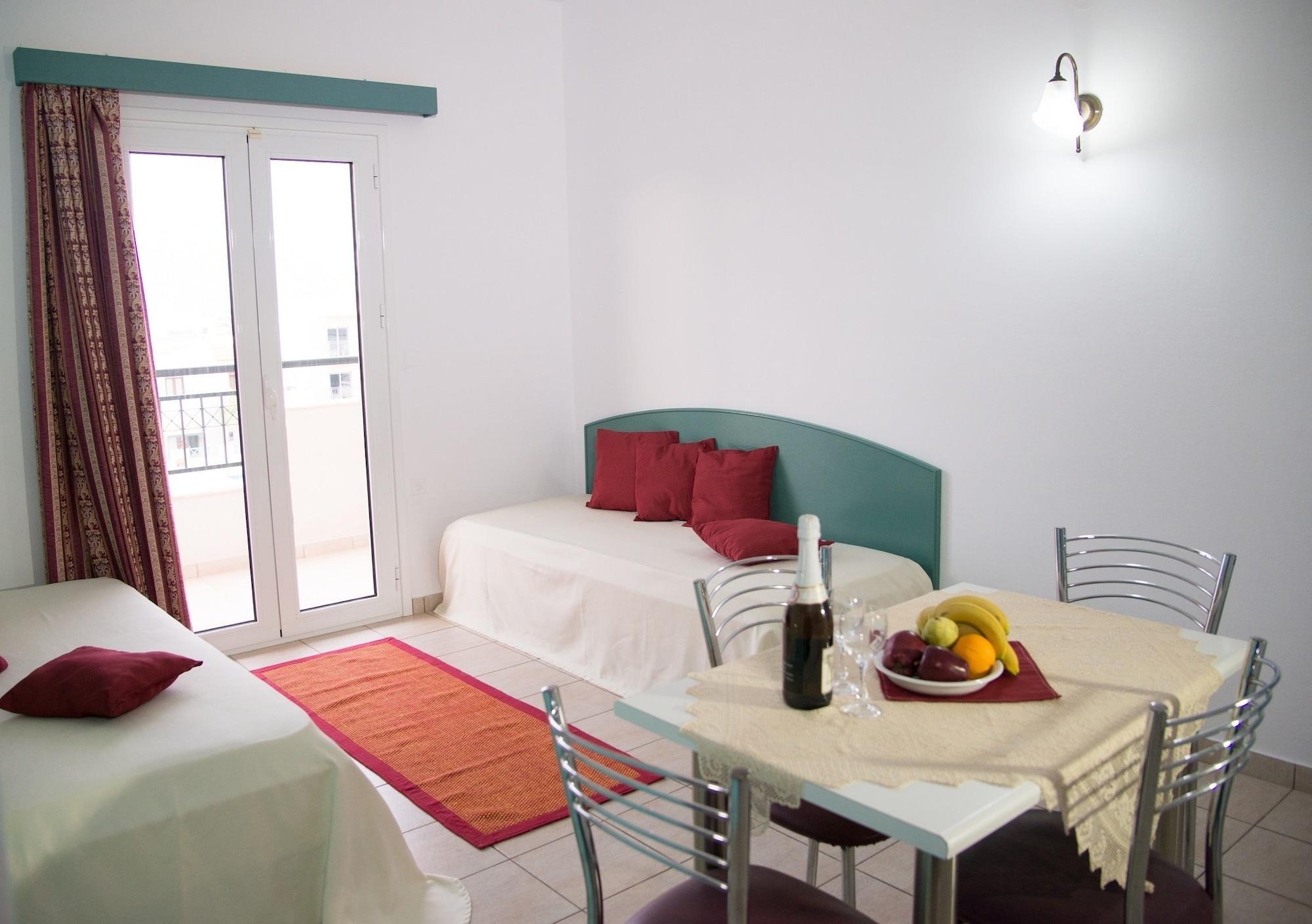 Theoni * Malia (Crete)