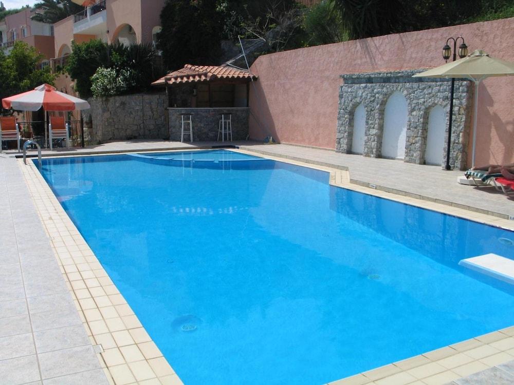 Apartment Alkion Exopoli