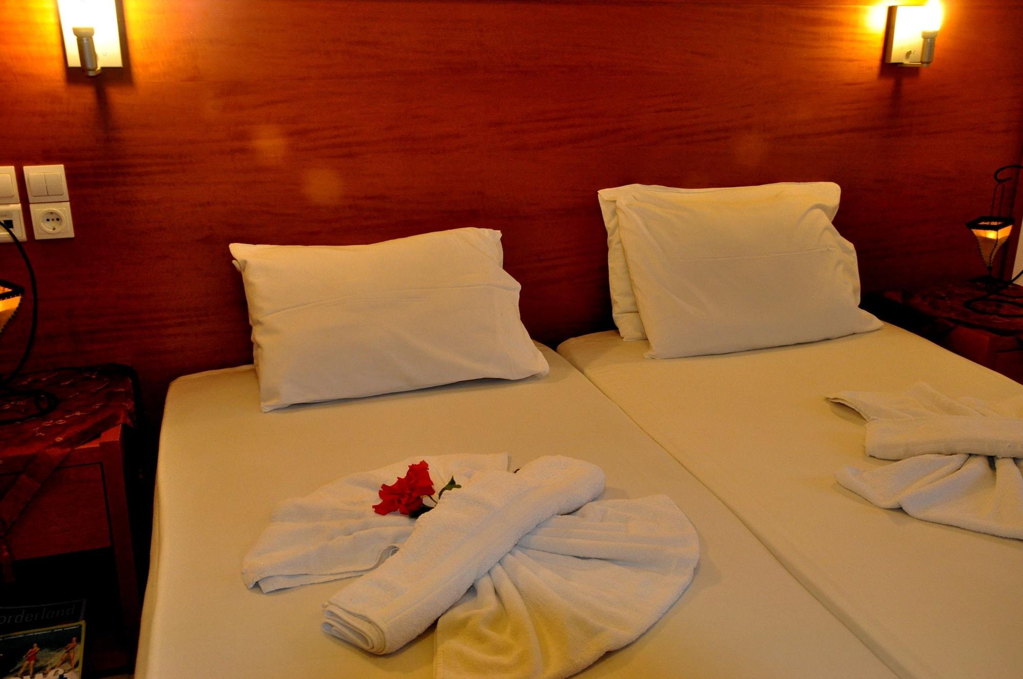 Aparthotel Haris