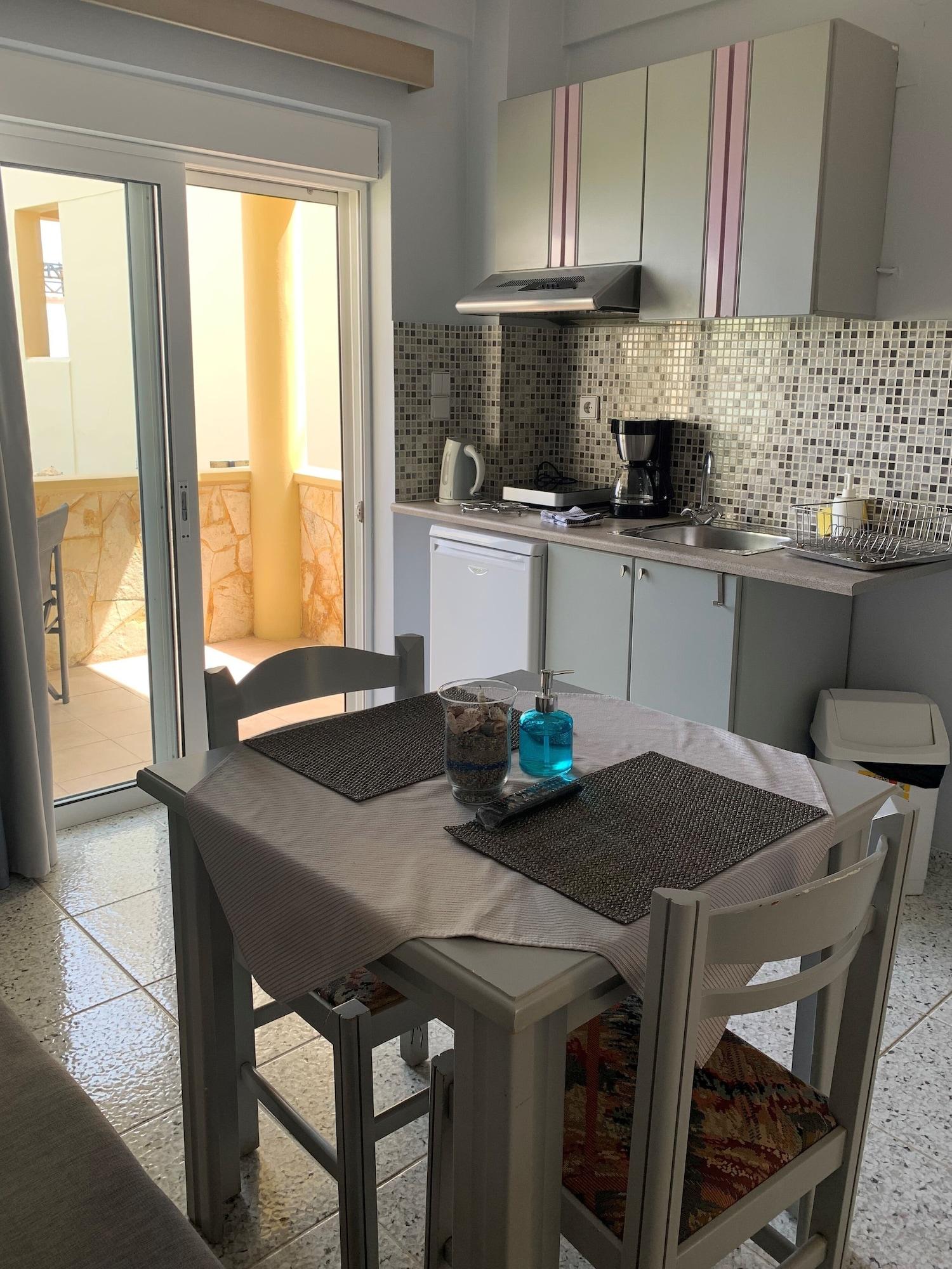 Aparthotel Ermis Platanias (Crete)