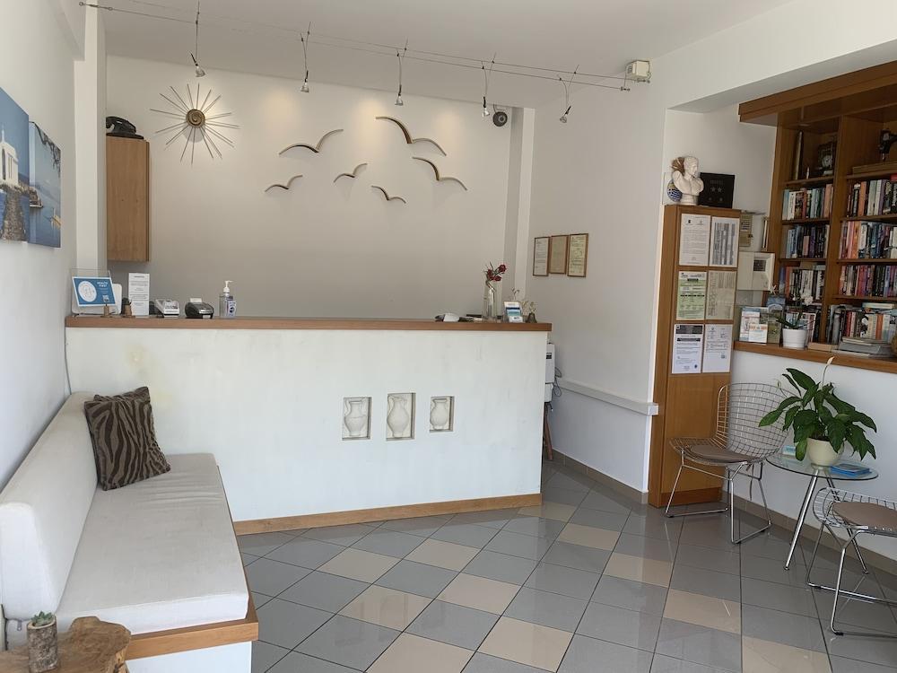 Aparthotel Ermis Platanias (Crete)