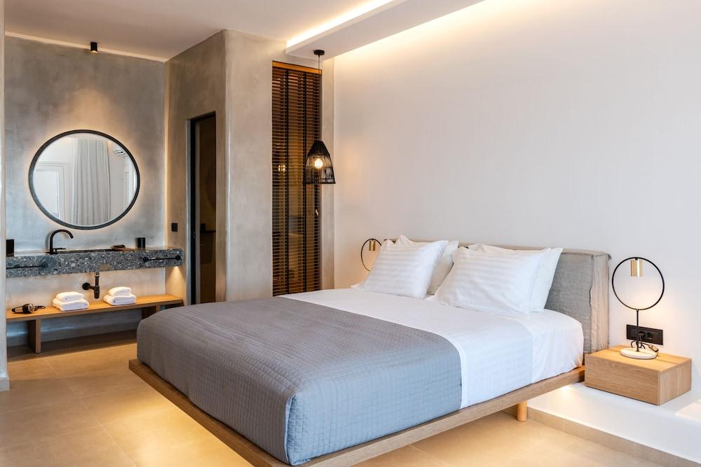 Avra Apartment Tourlos
