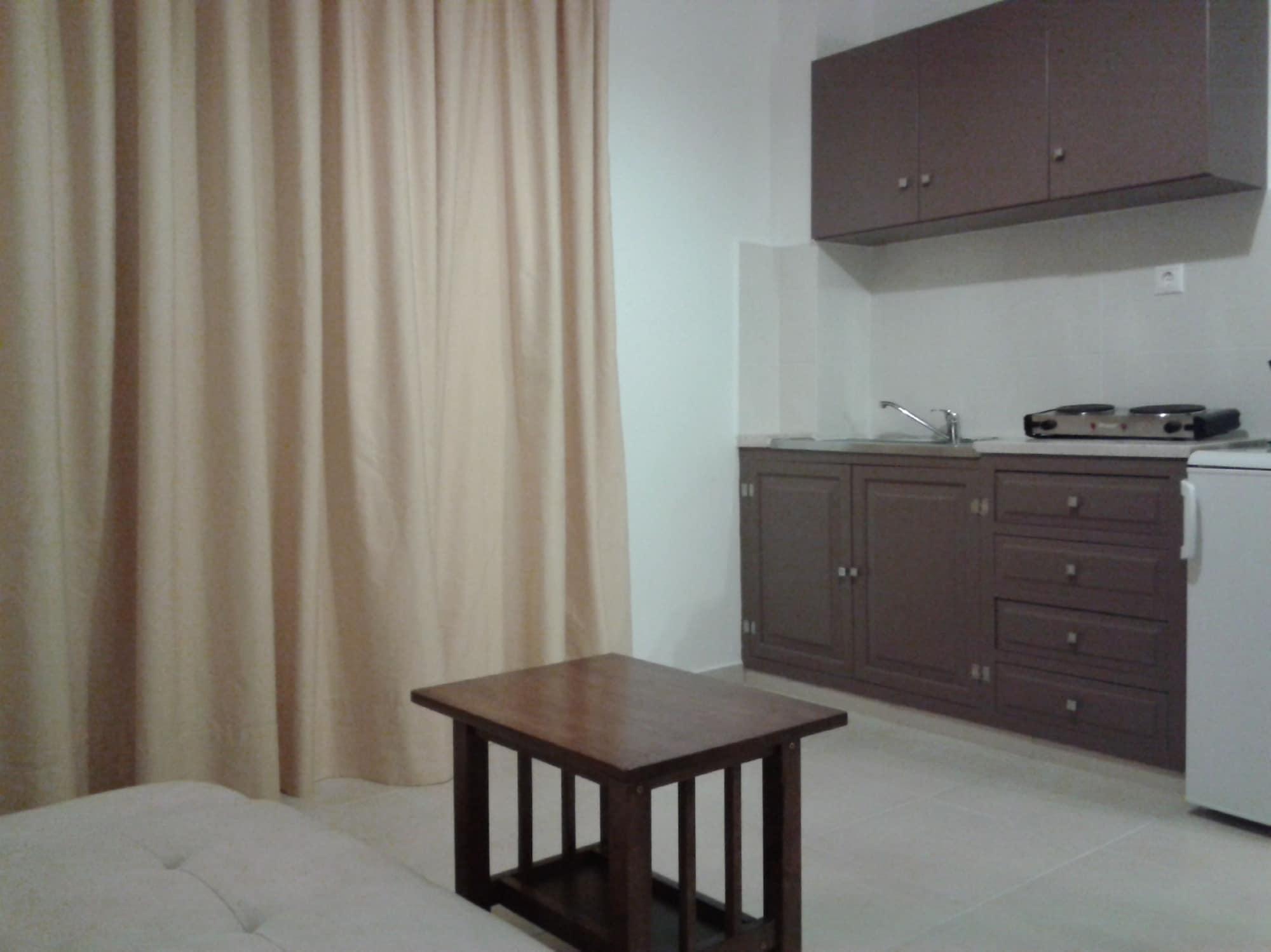 Aparthotel Fantasia 2*