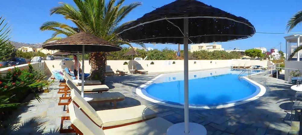 Avra 2* Kamari (Santorini)