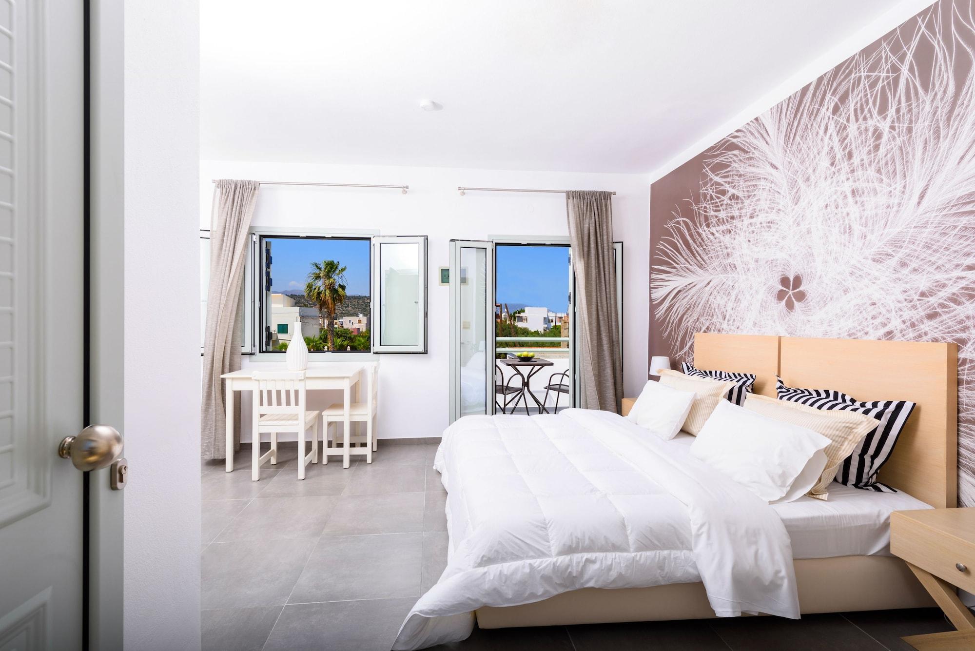 Angela Aparthotel 3*