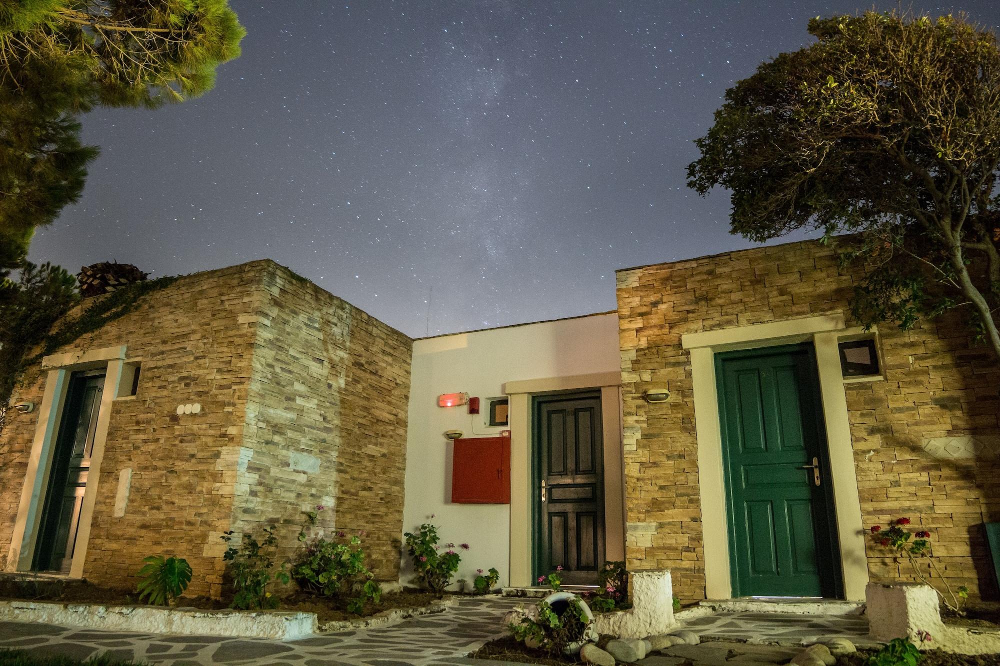 Naxos Hotel