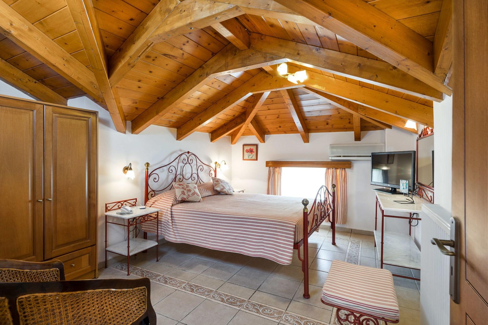 Andreolas Luxury Aparthotel 4*