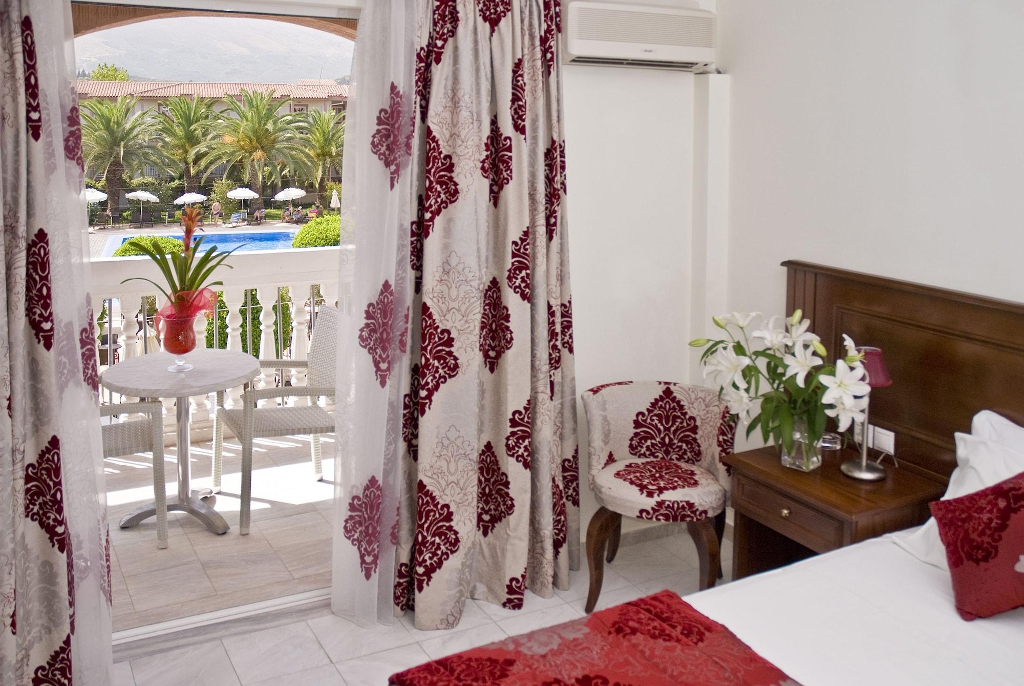 Zante Park & Bw Premier Collection Hotel