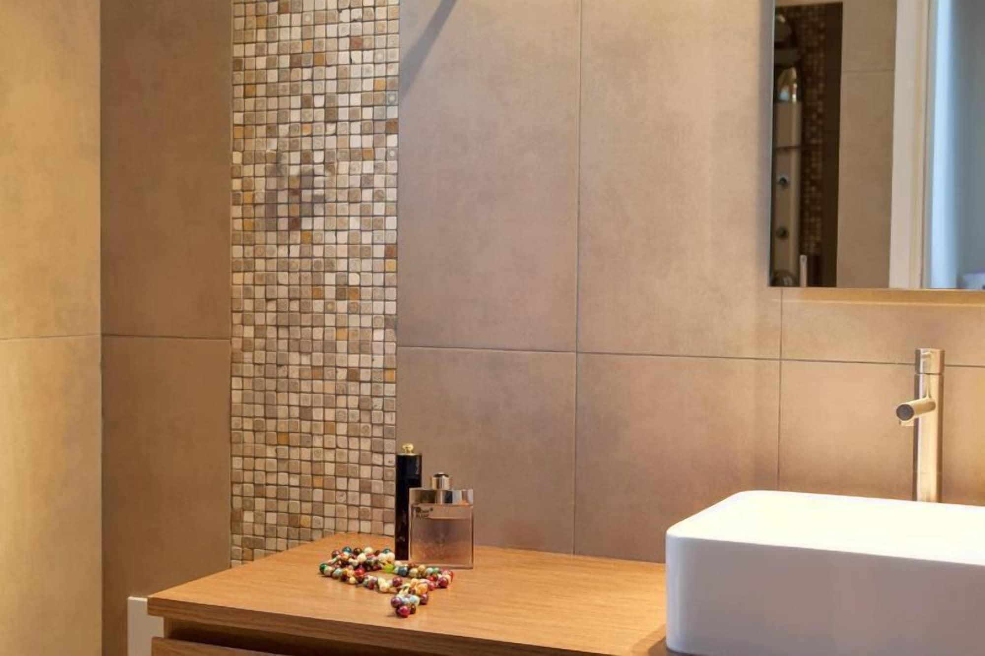 Thermes Luxury And (adults Only) Villa Megalochori (Santorini)