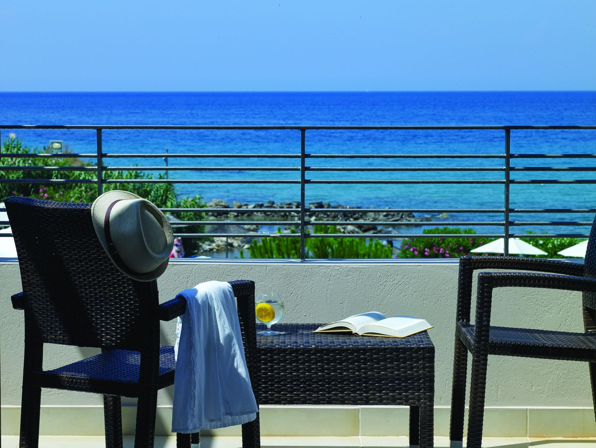 Atlantica Eleon Grand Hotel 5*