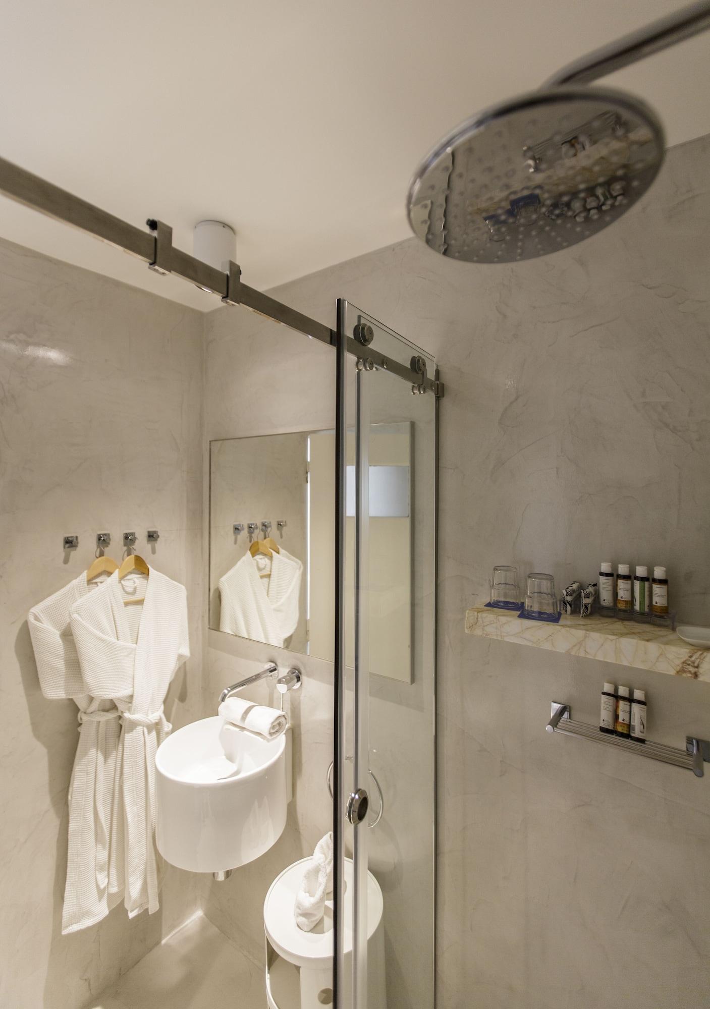 Xenones Filotera 4* Imerovigli (Santorini)