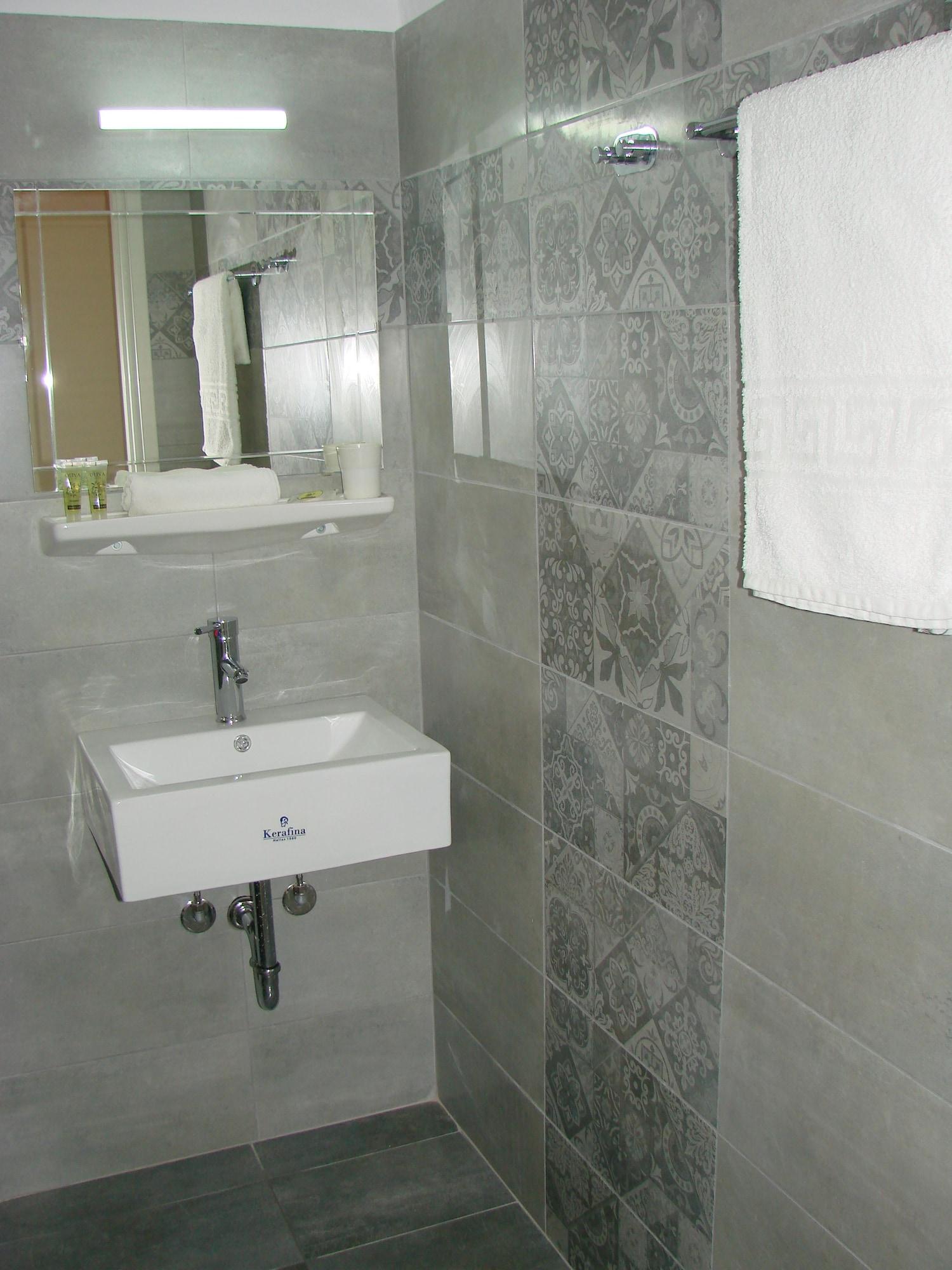 Nikolas 3* Parikia (Paros)