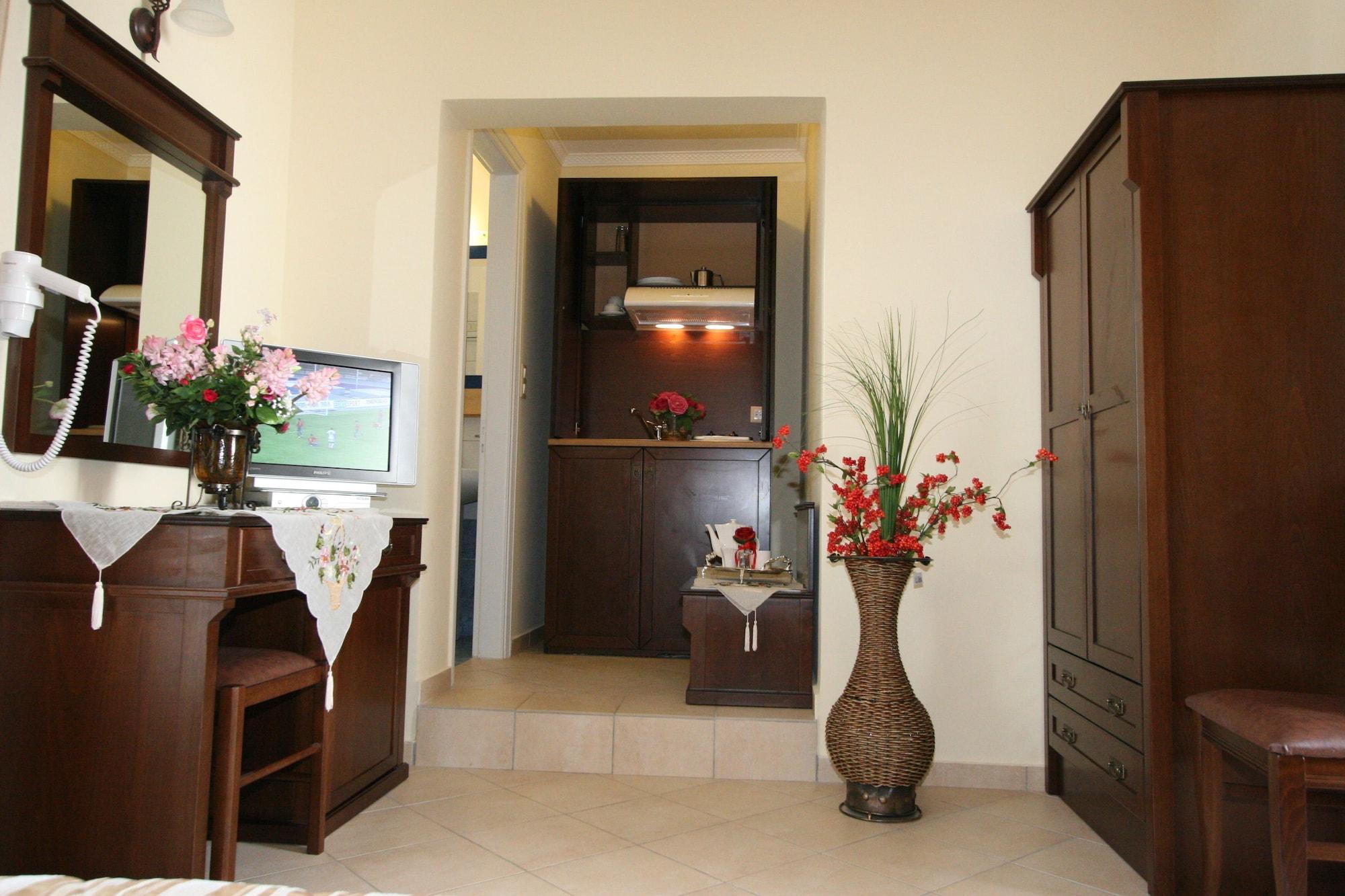 Katerina Hotel
