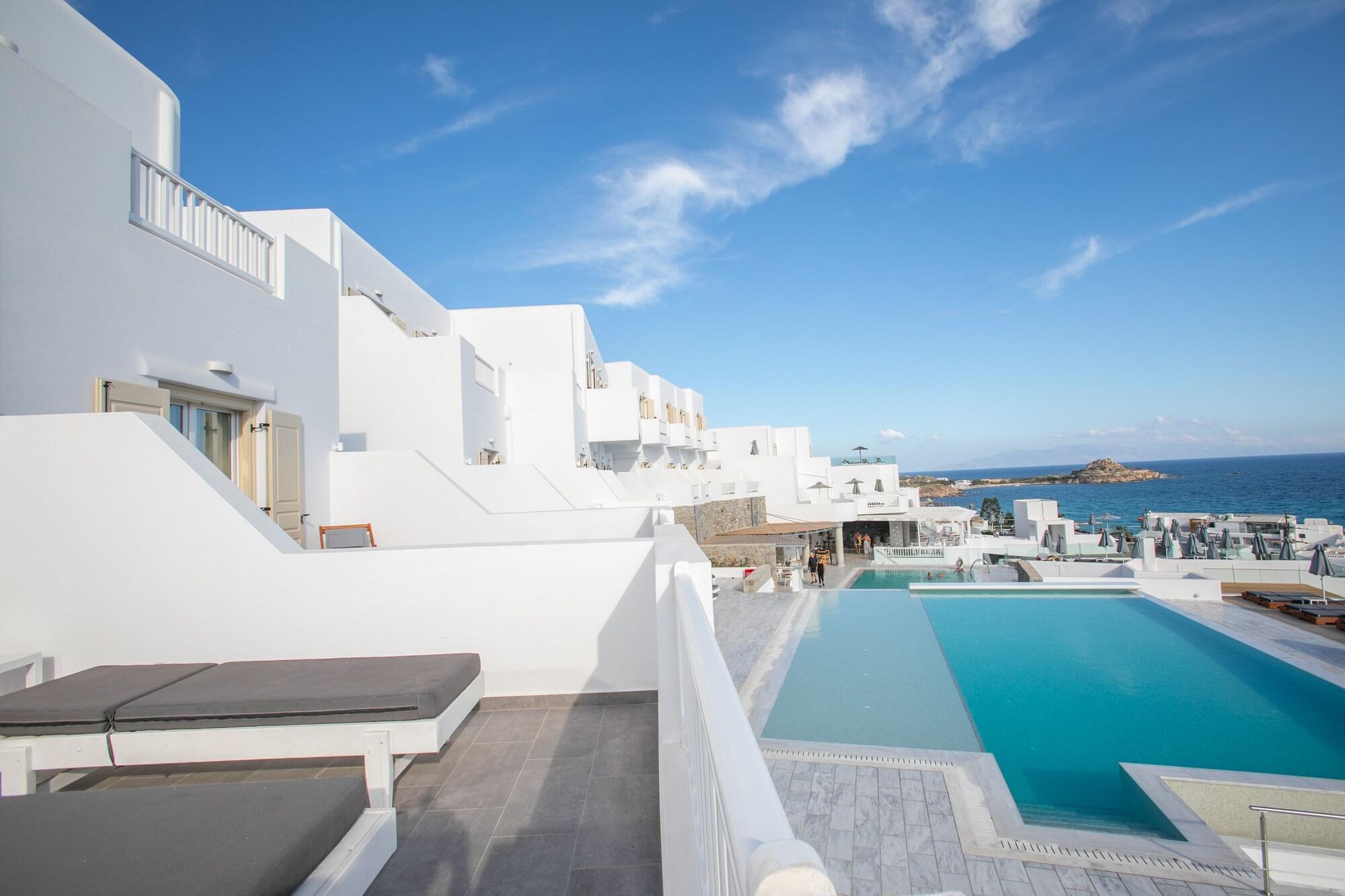 The George Mykonos 4*