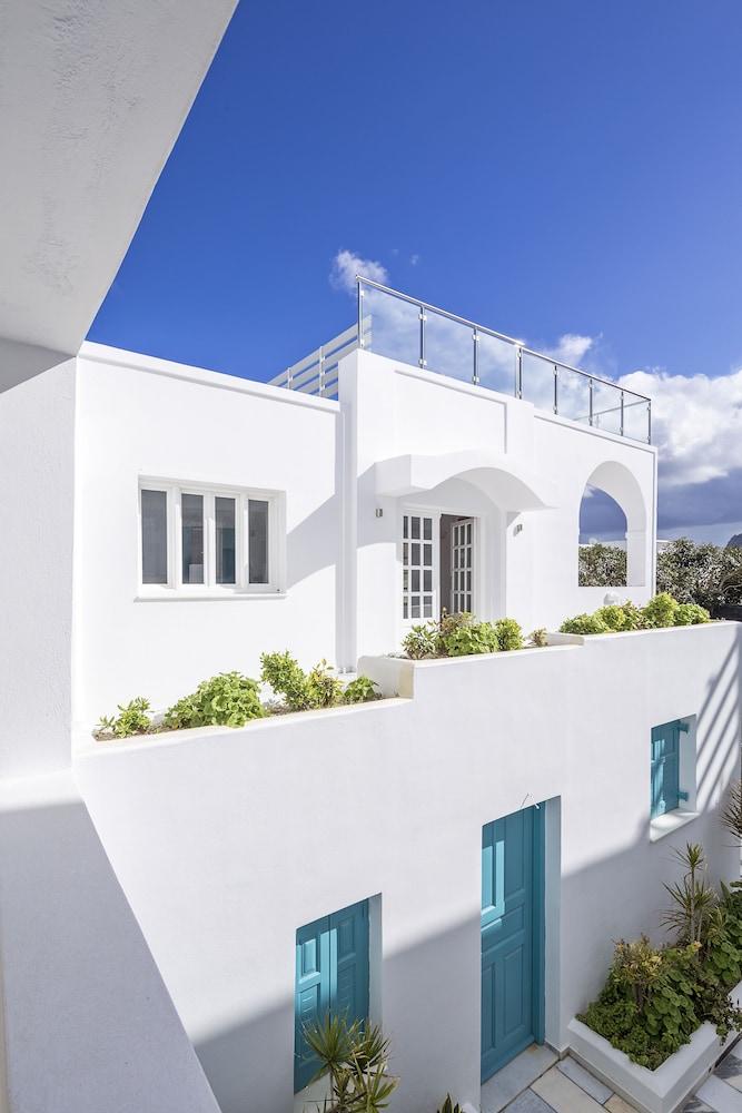 Santellini Kamari (Santorini)