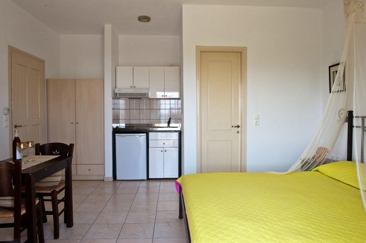 Aparthotel Zefyros Plaka (Naxos)