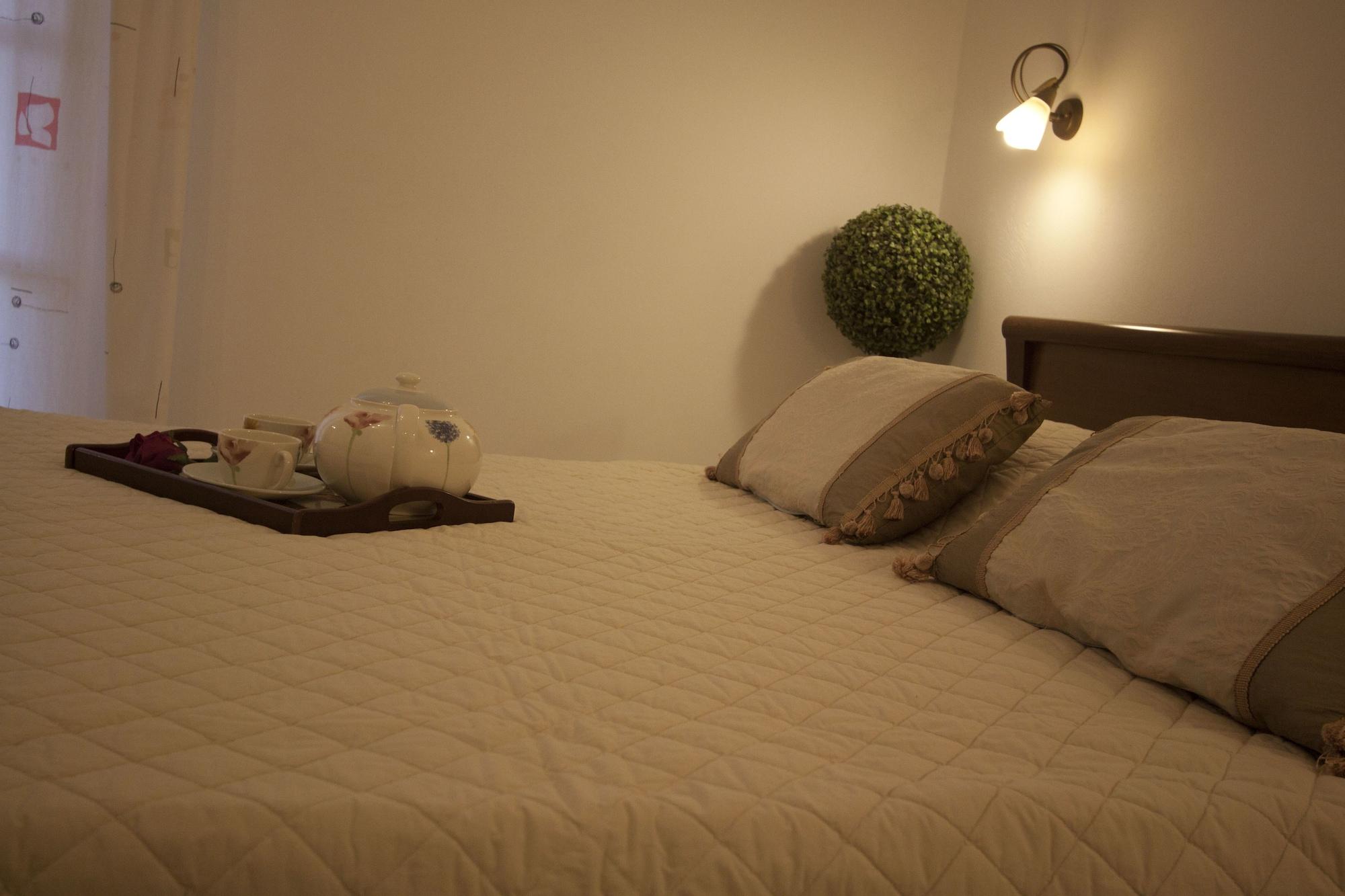 Zefyros Aparthotel Plaka (Naxos)