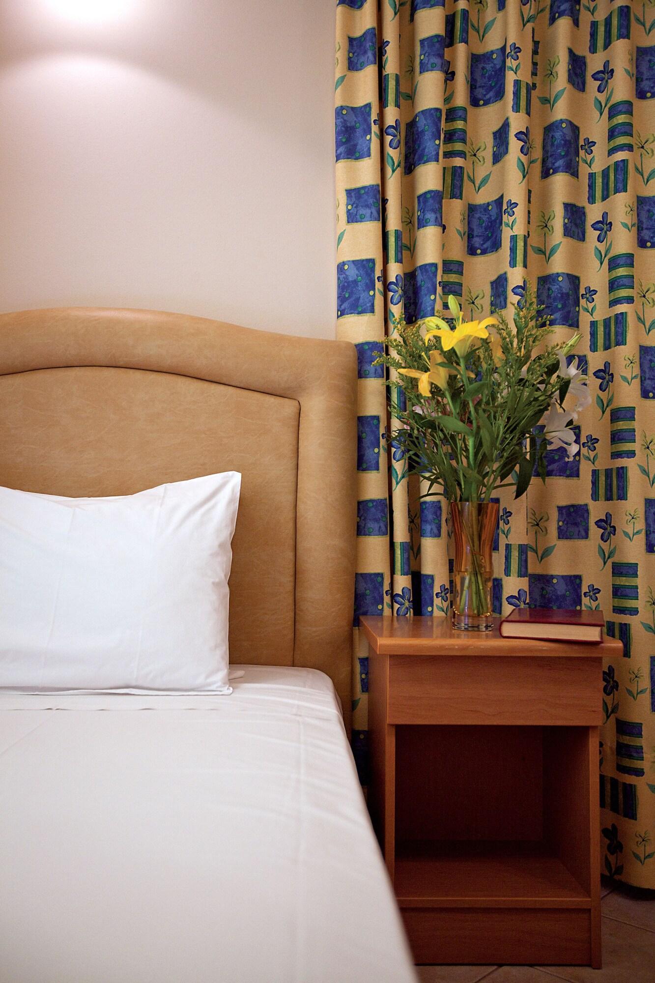 Hotel Epidavria 3*