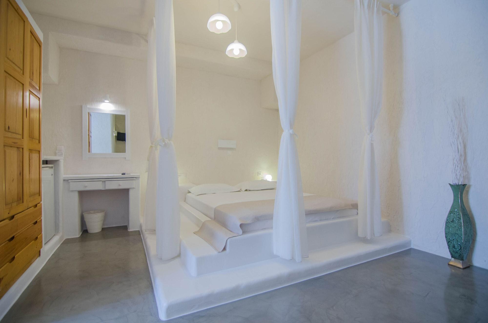 Olga Aparthotel 3*