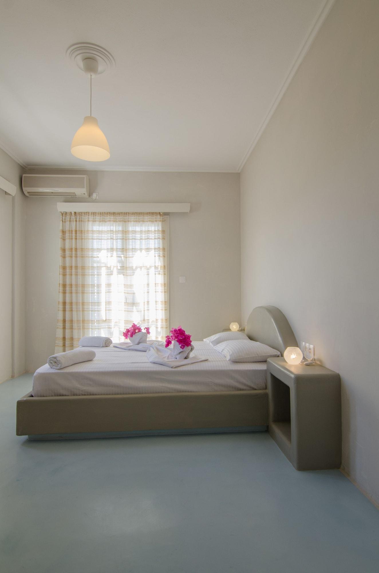 Olga Aparthotel Chora (Ios)