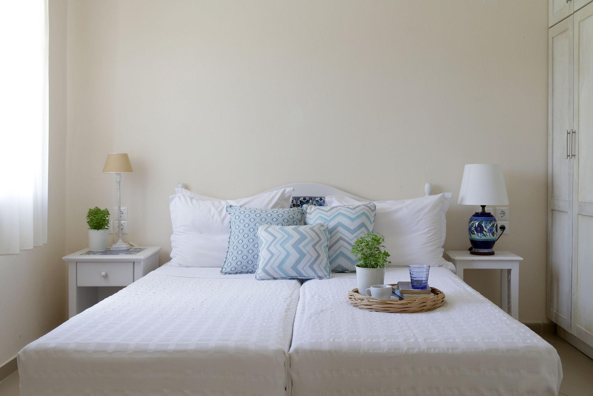 Village Hotel Skopelos Town