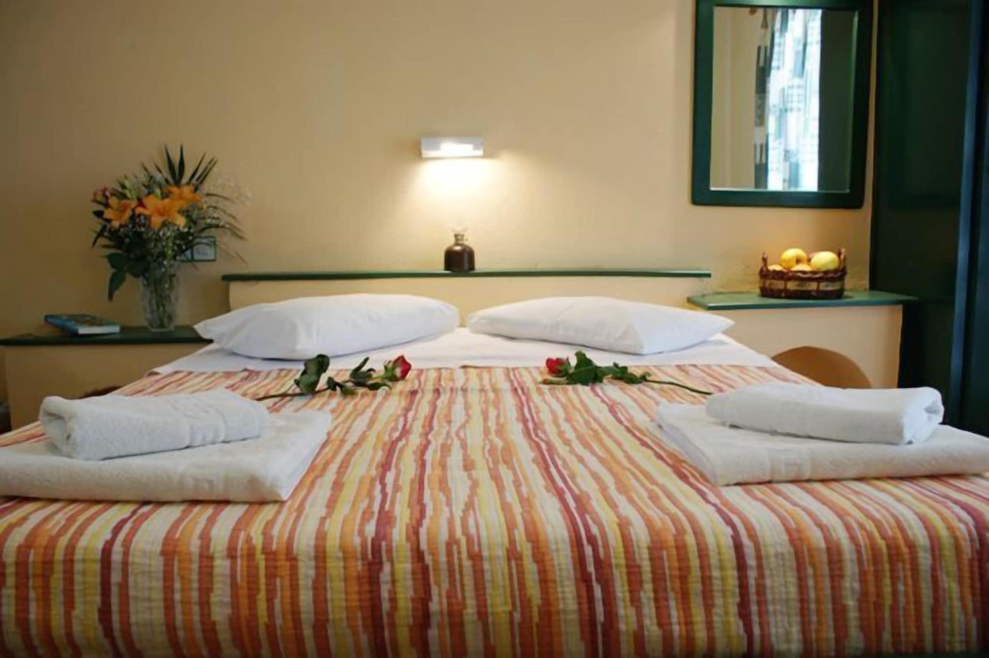 Jason & Aparthotel Naxos City