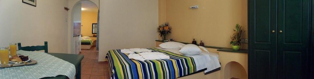 Jason & Aparthotel 3*