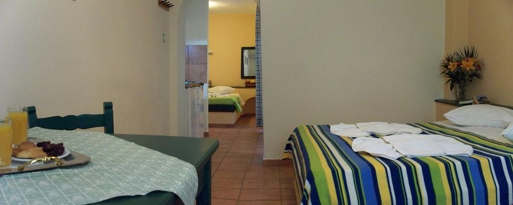 Jason & Aparthotel 3*