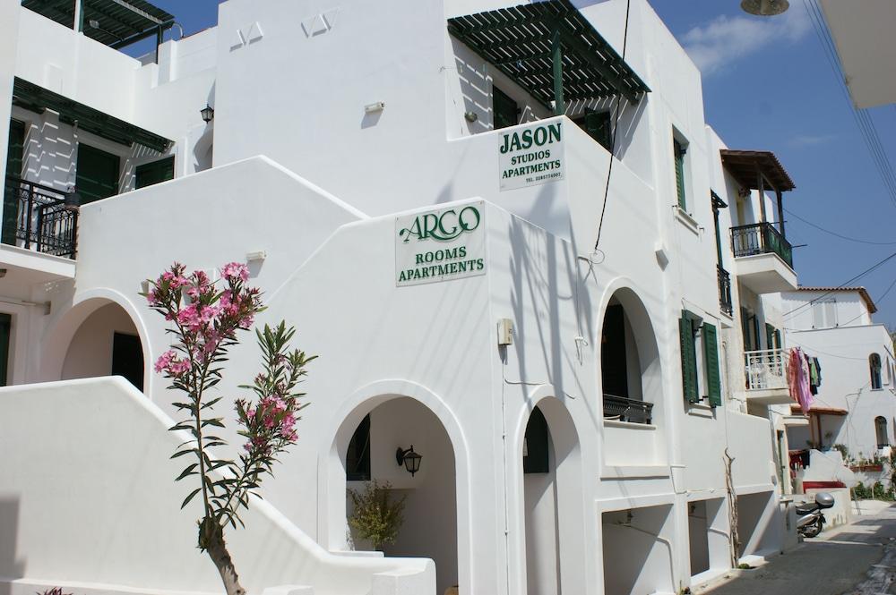 Jason & Aparthotel